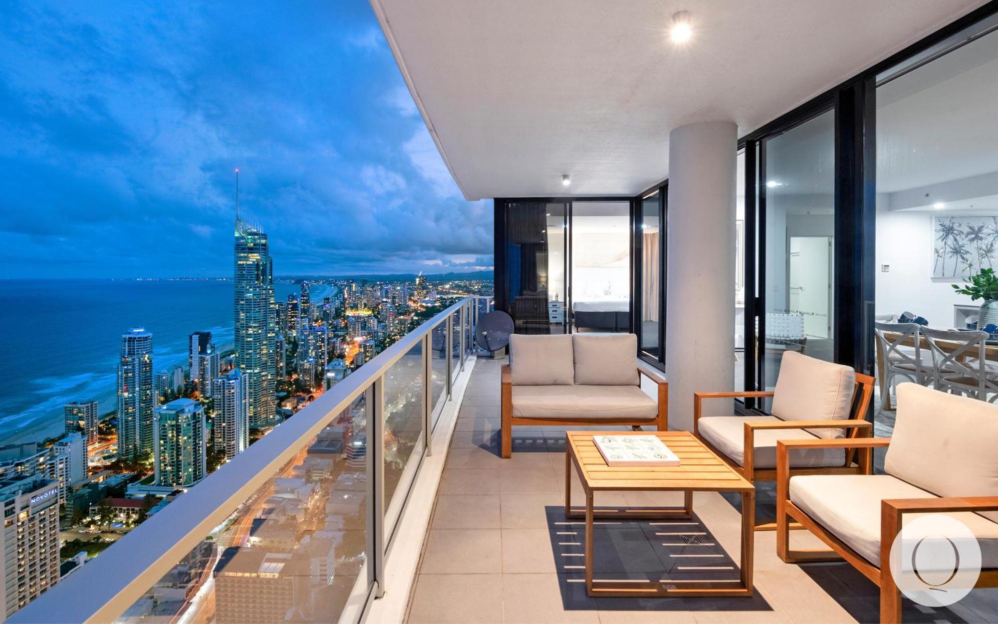 5 Bedroom Executive Sub Penthouse In The Heart Of Surfers With Full Ocean Views - Sleeps 12 - Circle On Cavill Amazing!! Gold Coast Exteriér fotografie